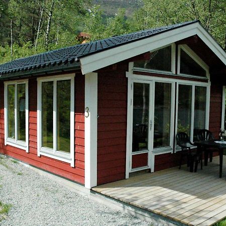 Two-Bedroom Holiday home in Olden 3 Buitenkant foto