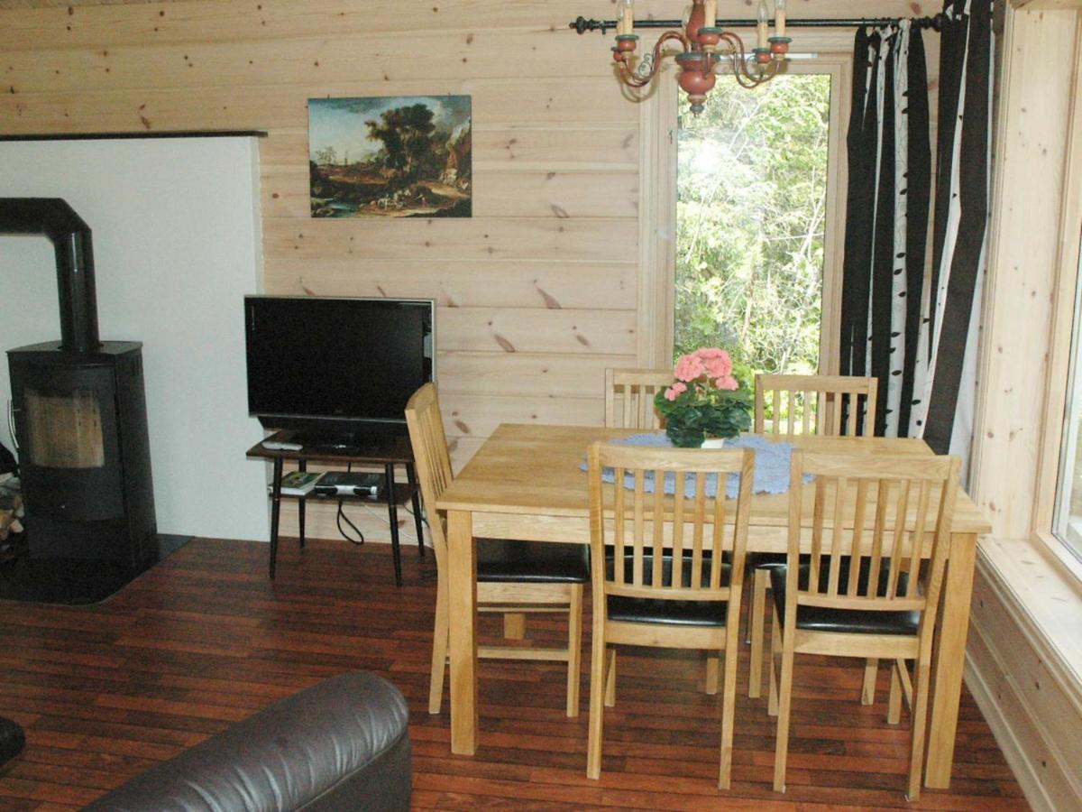Two-Bedroom Holiday home in Olden 3 Kamer foto